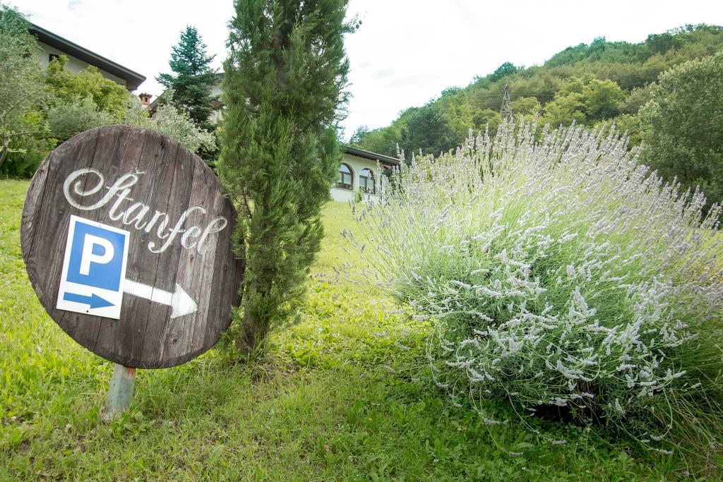 Вилла Turisticna Kmetija Stanfel Podsabotin Экстерьер фото